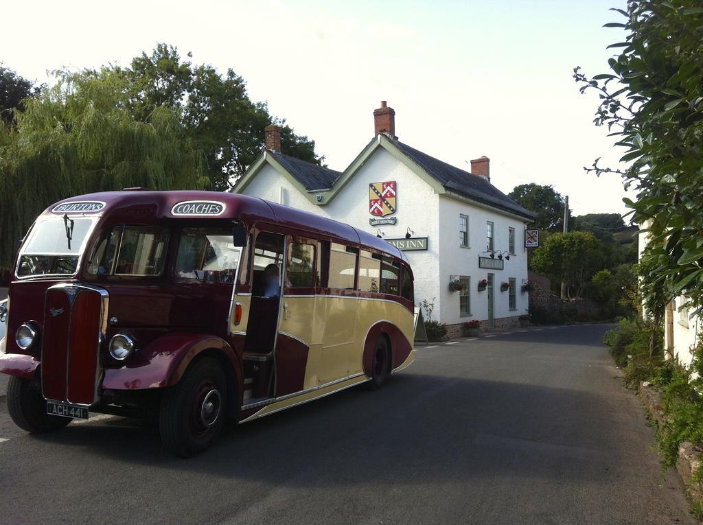 Notley Arms Inn Exmoor National Park Elworthy Exterior photo